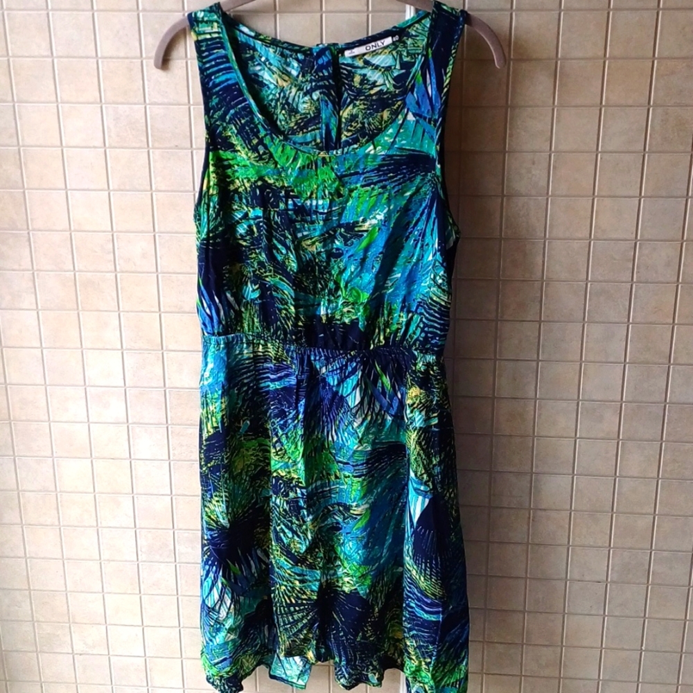 ONLY tropical lightweight dress